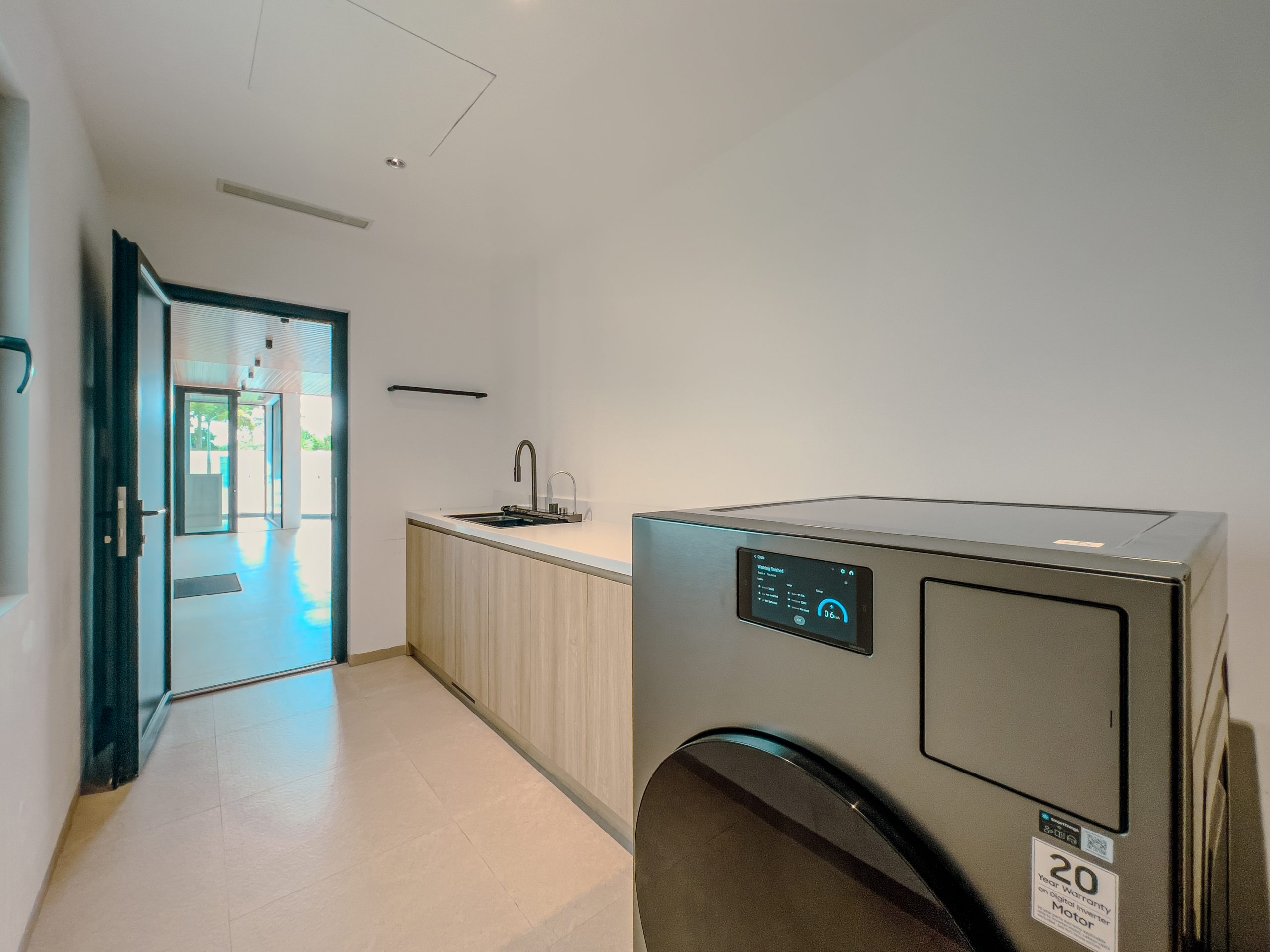 22 Laundry Room 2