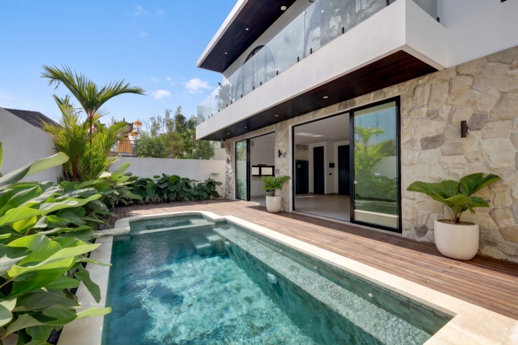 villa for sale in Padonan